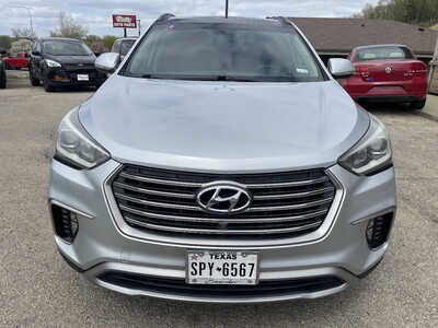 2018 Hyundai Santa Fe, $6999. Photo 3