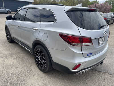 2018 Hyundai Santa Fe, $6999. Photo 6