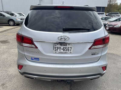 2018 Hyundai Santa Fe, $6999. Photo 7