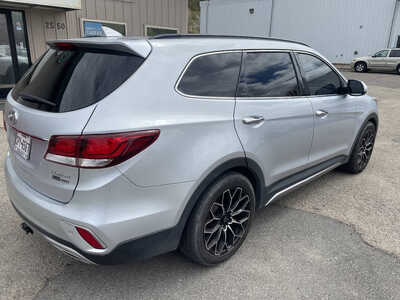 2018 Hyundai Santa Fe, $6999. Photo 8