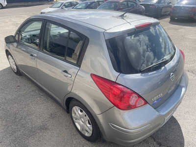2011 Nissan Versa, $1999. Photo 10