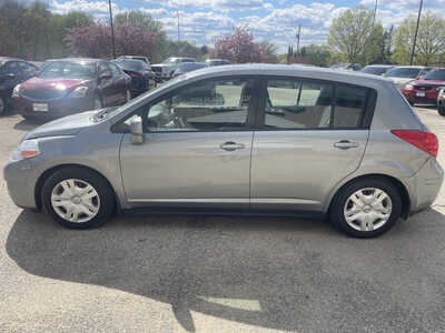 2011 Nissan Versa, $1999. Photo 5