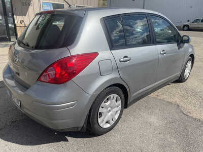 2011 Nissan Versa, $1999. Photo 8