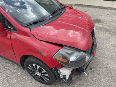2009 Nissan Versa, $899. Photo 9