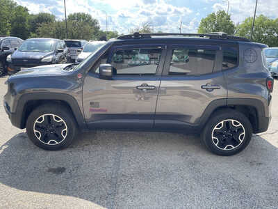 2016 Jeep Renegade, $5999. Photo 5