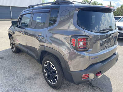 2016 Jeep Renegade, $5999. Photo 6