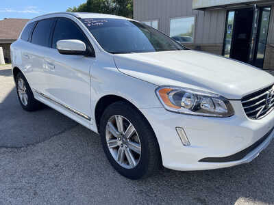 2017 Volvo XC60, $6999. Photo 2