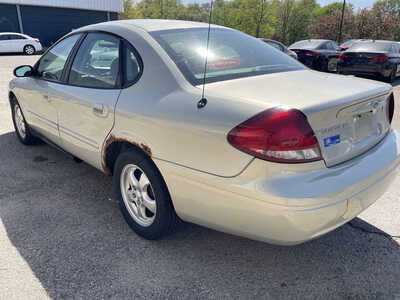 2006 Ford Taurus, $1999. Photo 6