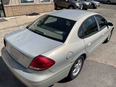2006 Ford Taurus, $1999. Photo 9