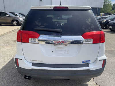 2017 GMC Terrain, $4999. Photo 7
