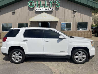 2017 GMC Terrain, $4999. Photo 1