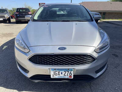 2016 Ford Focus, $3999. Photo 3