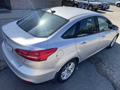 2016 Ford Focus, $3999. Photo 9