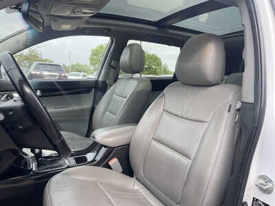 2015 Kia Sorento, $5999. Photo 12