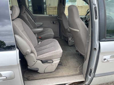 2002 Dodge Caravan, Grand, $1299. Photo 12