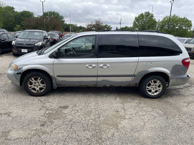2002 Dodge Caravan, Grand, $1299. Photo 5