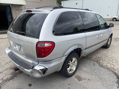 2002 Dodge Caravan, Grand, $1299. Photo 8