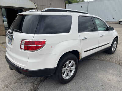2008 Saturn Outlook, $2999. Photo 8