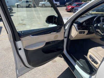 2016 BMW X5, $7999. Photo 12