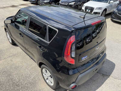 2016 Kia Soul, $5999. Photo 10