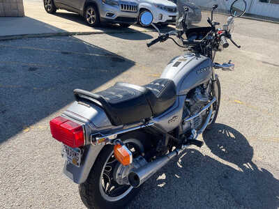 1982 Honda GL500 Silver, $2999. Photo 6