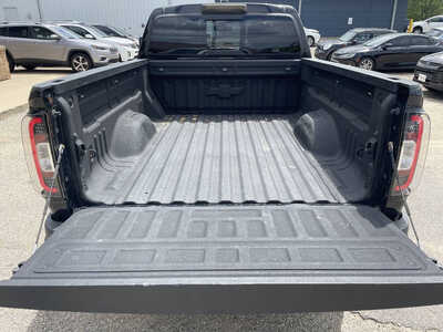 2016 Chevrolet Colorado Crew Cab, $18999. Photo 9