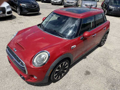 2017 MINI Cooper, $5999. Photo 11