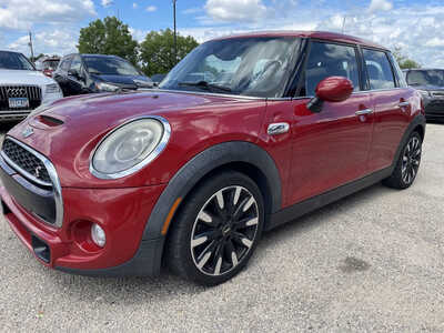 2017 MINI Cooper, $5999. Photo 4