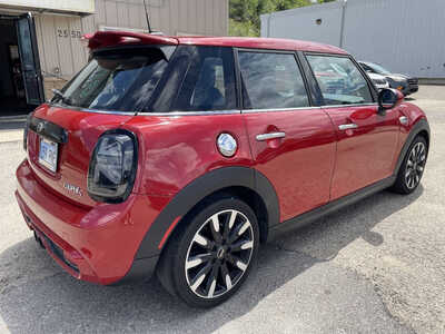 2017 MINI Cooper, $5999. Photo 8