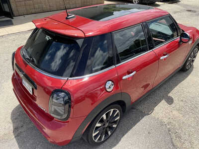 2017 MINI Cooper, $5999. Photo 9