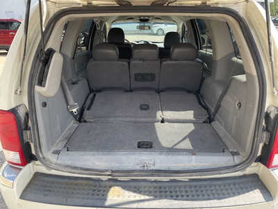 2008 Chrysler Aspen, $999. Photo 12