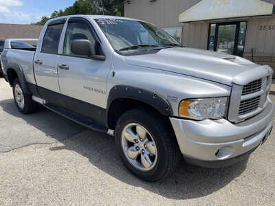 2005 Dodge 1500 Ext Cab, $3999. Photo 2