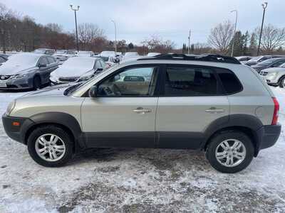 2008 Hyundai Tucson, $2999. Photo 8