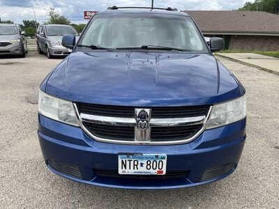 2009 Dodge Journey, $2999. Photo 4