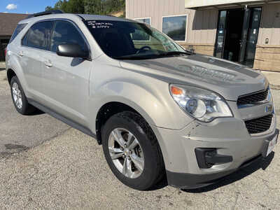 2011 Chevrolet Equinox, $1999. Photo 2