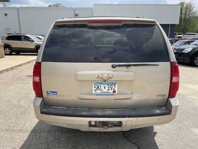 2009 Chevrolet Suburban, $999. Photo 8
