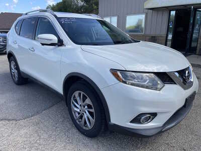 2015 Nissan Rogue, $4999. Photo 3
