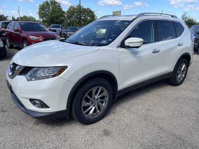 2015 Nissan Rogue, $4999. Photo 5