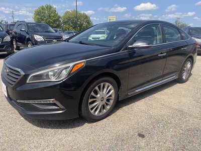 2015 Hyundai Sonata, $2999. Photo 5