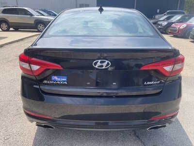 2015 Hyundai Sonata, $2999. Photo 8