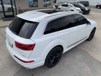 2019 Audi Q7, $8999. Photo 10