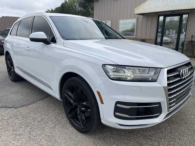 2019 Audi Q7, $8999. Photo 3