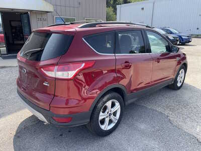 2014 Ford Escape, $1499. Photo 8