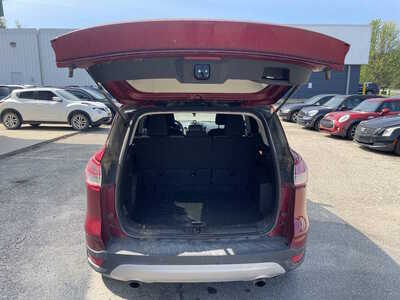 2014 Ford Escape, $1499. Photo 9
