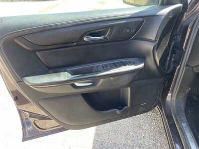 2015 Chevrolet Traverse, $3999. Photo 10