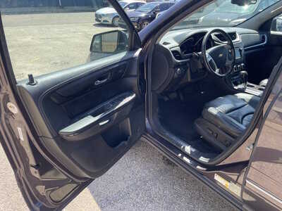 2015 Chevrolet Traverse, $3999. Photo 9