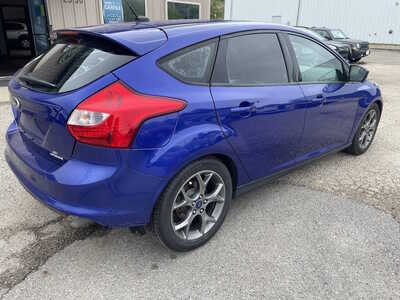 2014 Ford Focus, $4999. Photo 9