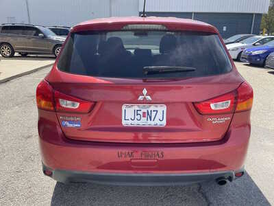 2013 Mitsubishi Outlander, $5999. Photo 7