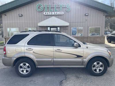 2003 Kia Sorento, $499. Photo 2
