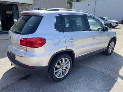 2013 Volkswagen Tiguan, $4999. Photo 8